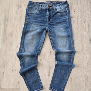 American Eagle Outfitters | medium wash super stretch jeggings denim jeans WMS 4